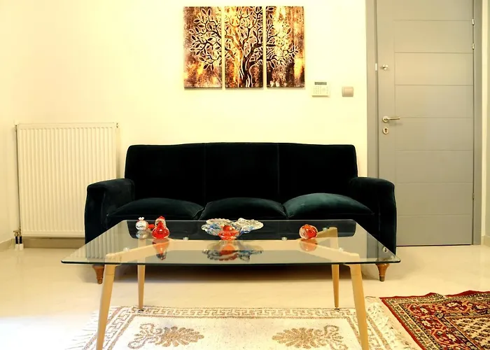 Olive And Orange * Мистра